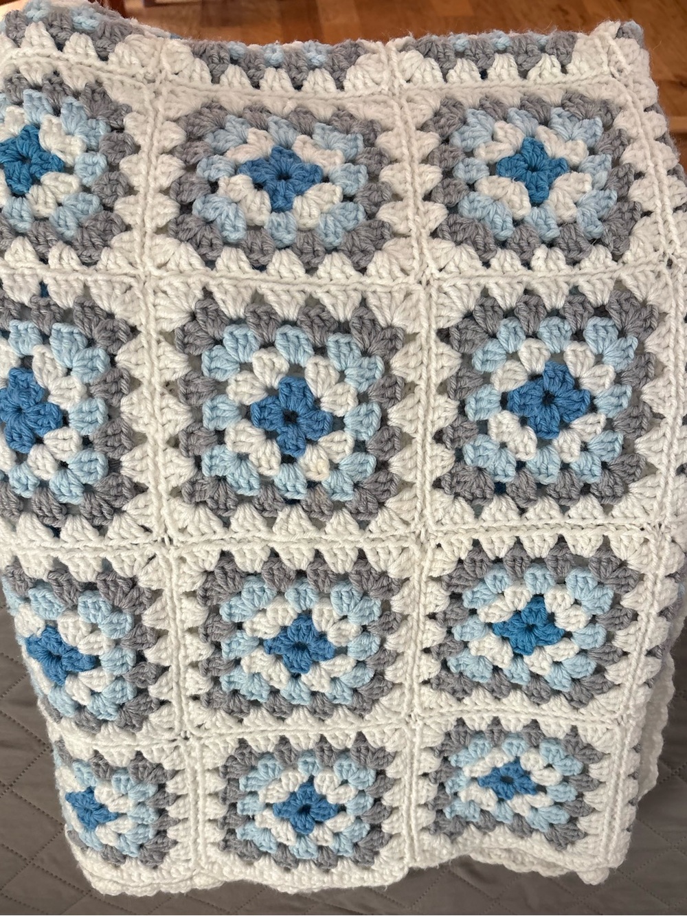 Handmade Crochet Granny Square Afghan Blanket Blue Gray White 63 x 44